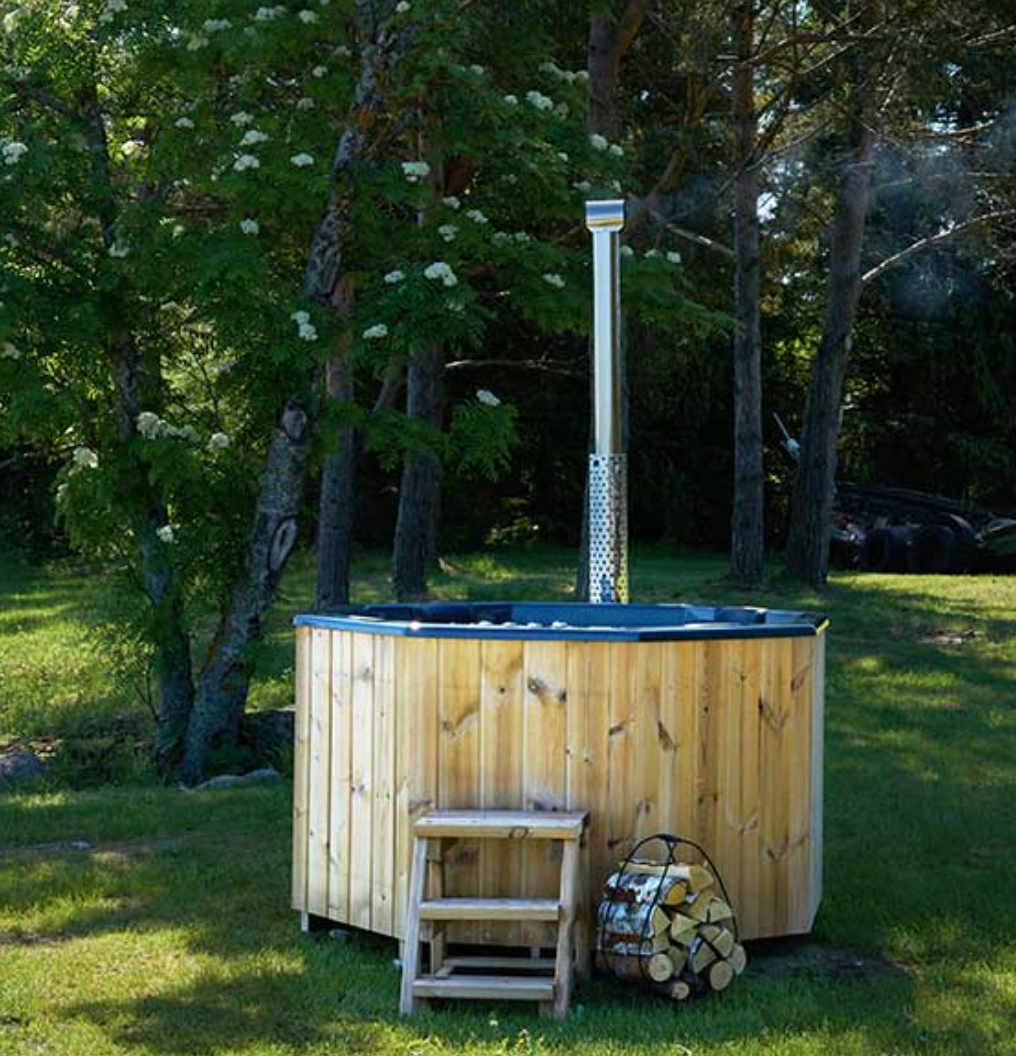 Fiberglass Hot Tub Octa For 6 persons 1,8×1,8m